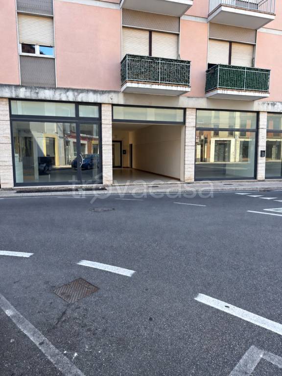 appartamento in vendita a Verona in zona San Michele Extra
