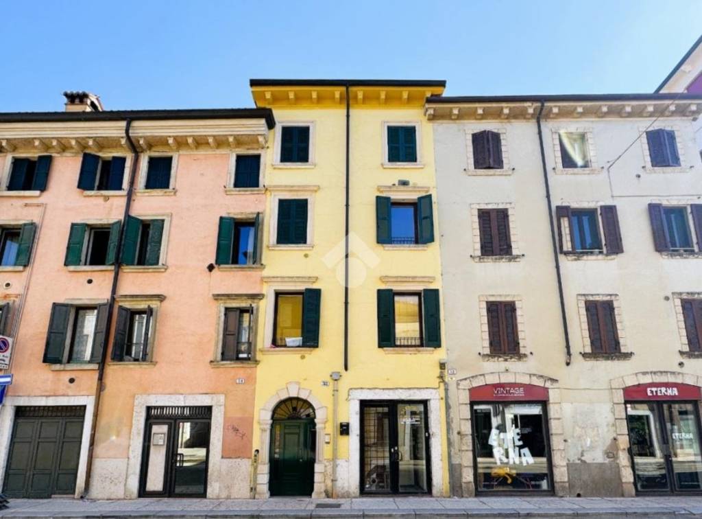 appartamento in vendita a Verona in zona Veronetta