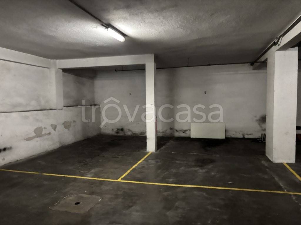 box auto in vendita a Verona in zona Centro Storico