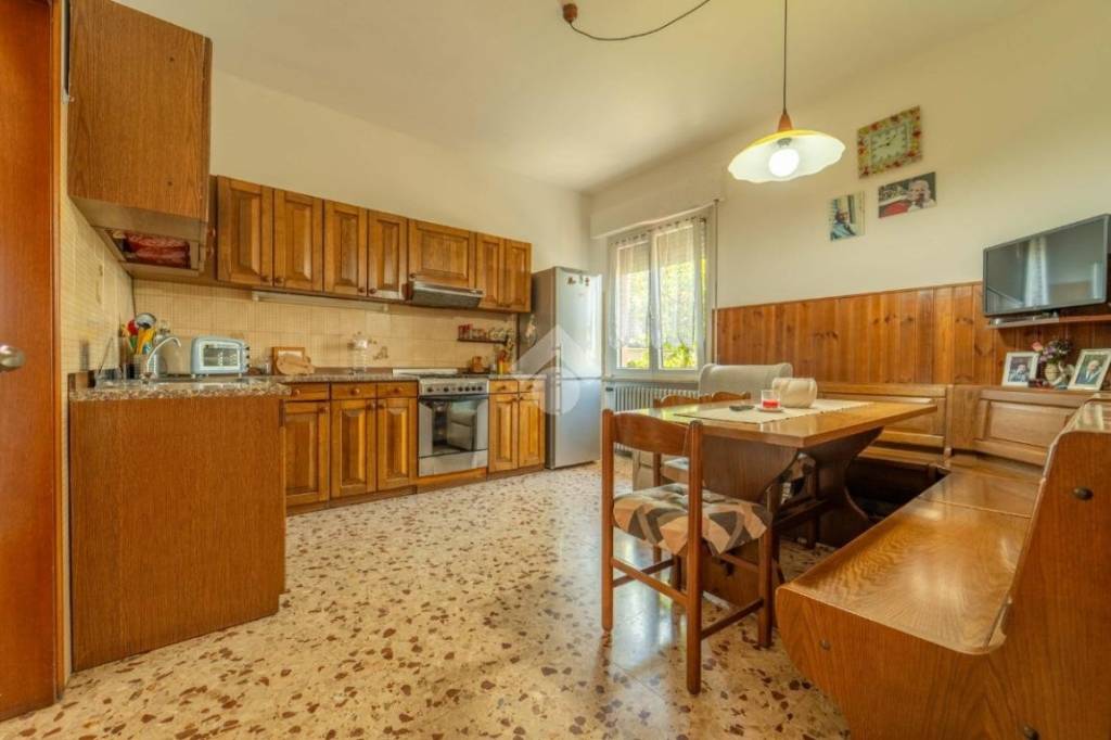 appartamento in vendita a Verona in zona Cadidavid