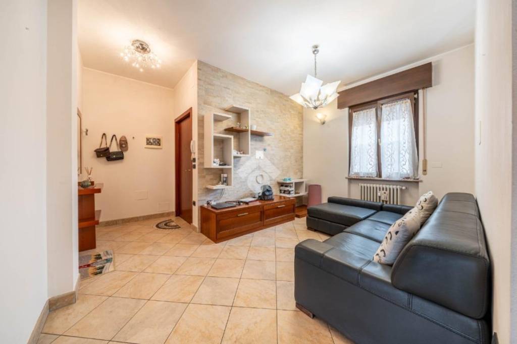 appartamento in vendita a Verona in zona Borgo Roma