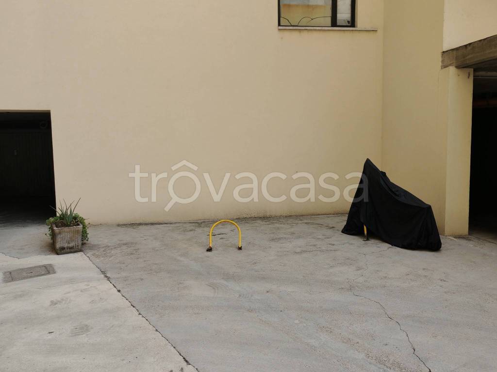 box auto in vendita a Verona in zona Borgo Trento