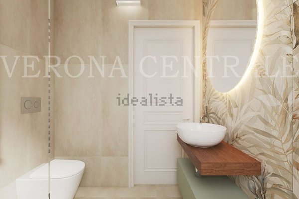 appartamento in vendita a Verona in zona Valdonega