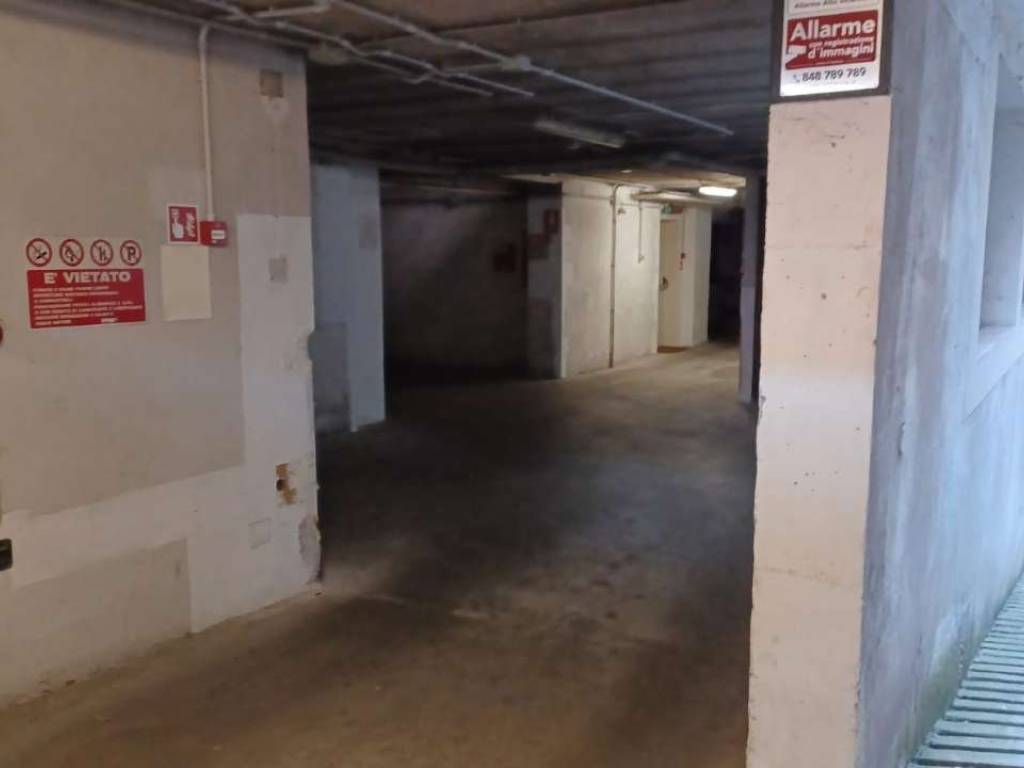 box auto in vendita a Verona in zona Borgo Trento