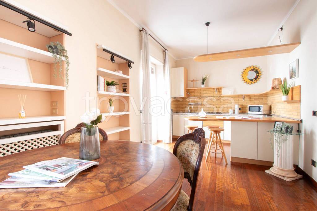 appartamento in vendita a Verona in zona Valdonega