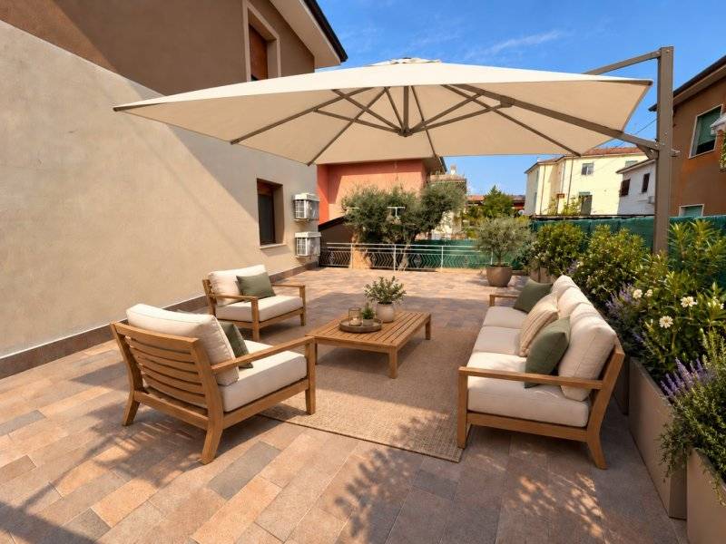 casa indipendente in vendita a Verona in zona Borgo Roma