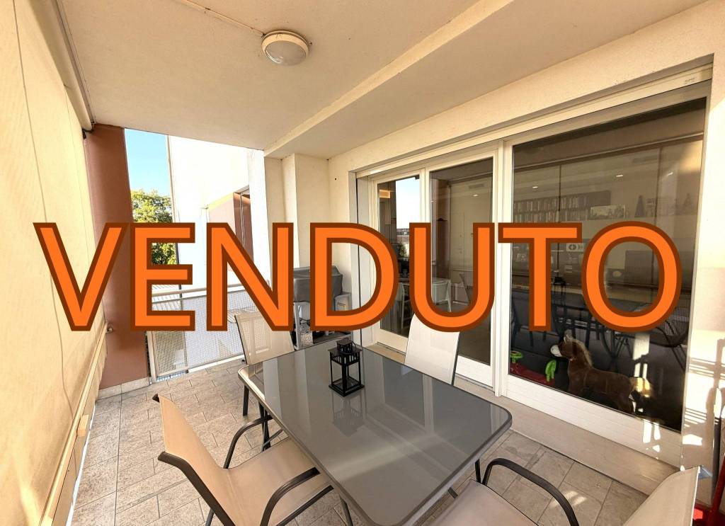 appartamento in vendita a Verona in zona Cadidavid