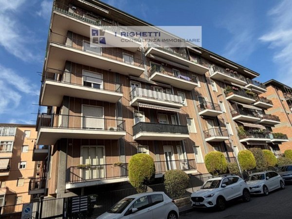 appartamento in vendita a Verona in zona Saval