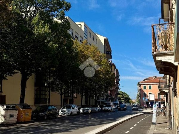 appartamento in vendita a Verona in zona Borgo Trento