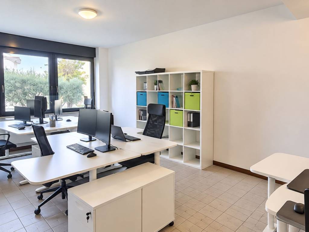 ufficio in vendita a Verona in zona Centro Storico