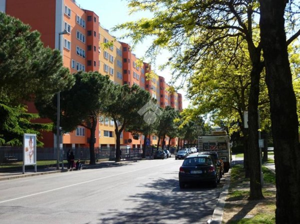 appartamento in vendita a Verona in zona Golosine
