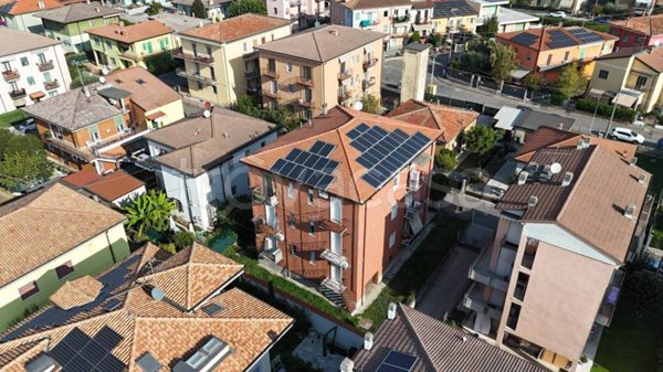appartamento in vendita a Verona in zona Santa Lucia