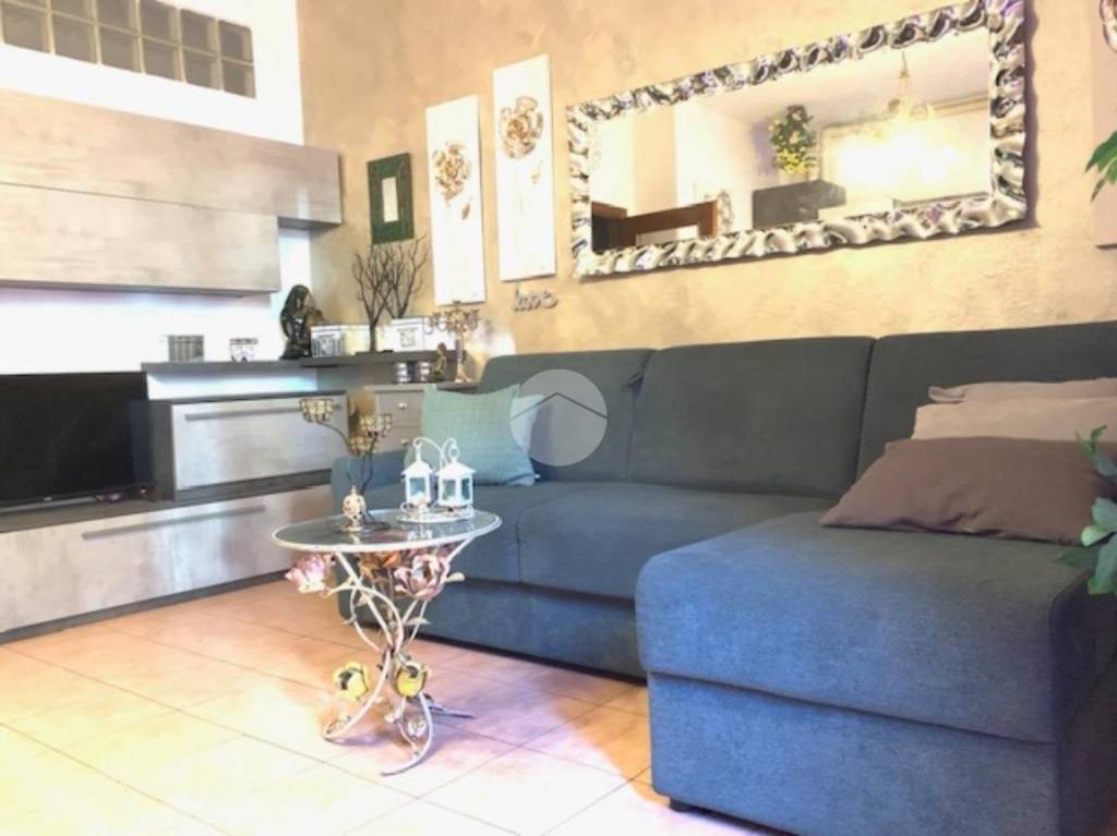 appartamento in vendita a Verona in zona Golosine