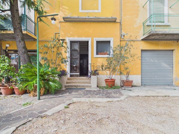 appartamento in vendita a Verona in zona Cittadella