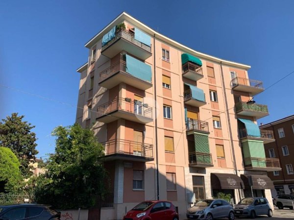 appartamento in vendita a Verona in zona Golosine