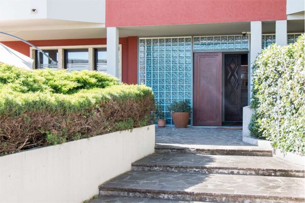 casa indipendente in vendita a Verona in zona Cadidavid