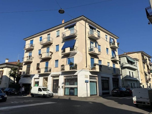 appartamento in vendita a Verona in zona Borgo Venezia / Borgo Trieste