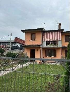 appartamento in vendita a Veronella
