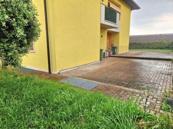 appartamento in vendita a Veronella