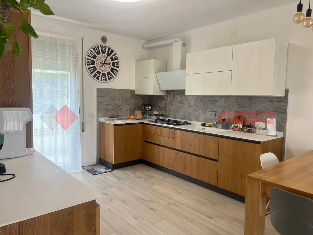 casa indipendente in vendita a Veronella