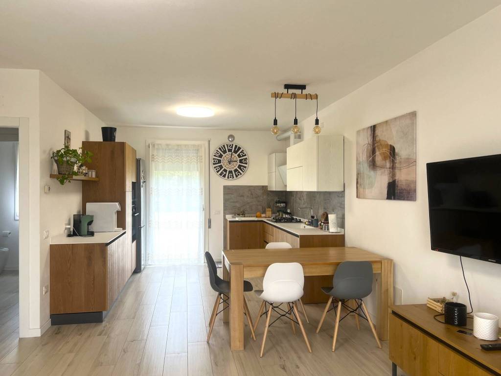 casa indipendente in vendita a Veronella
