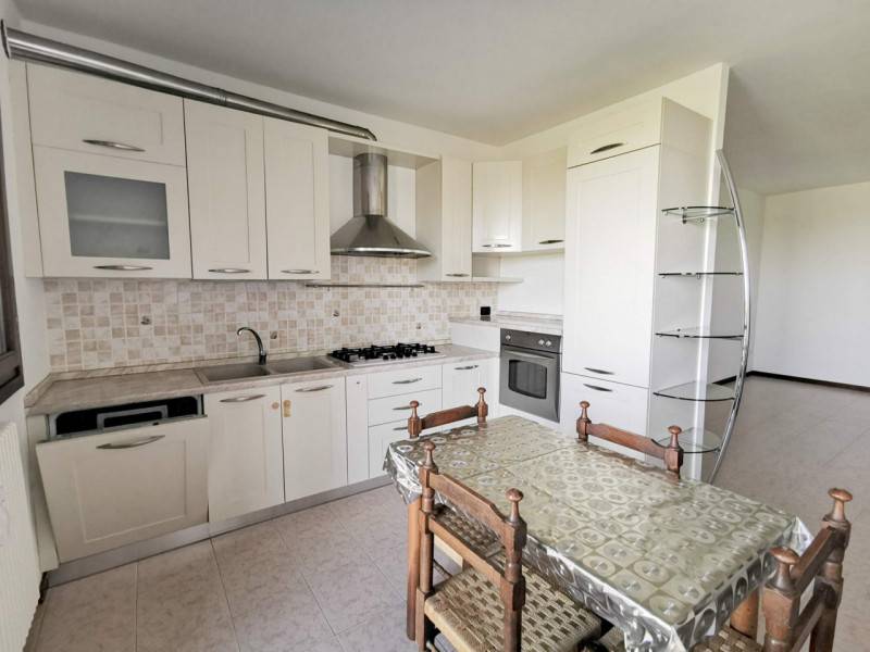 appartamento in vendita a Veronella in zona San Gregorio
