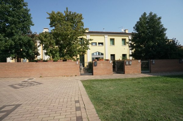 appartamento in vendita a Veronella in zona San Gregorio