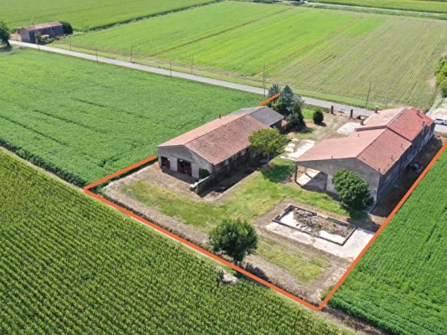 casa indipendente in vendita a Veronella in zona Giavone