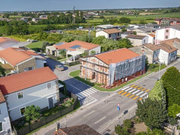 casa indipendente in vendita a Veronella in zona San Gregorio