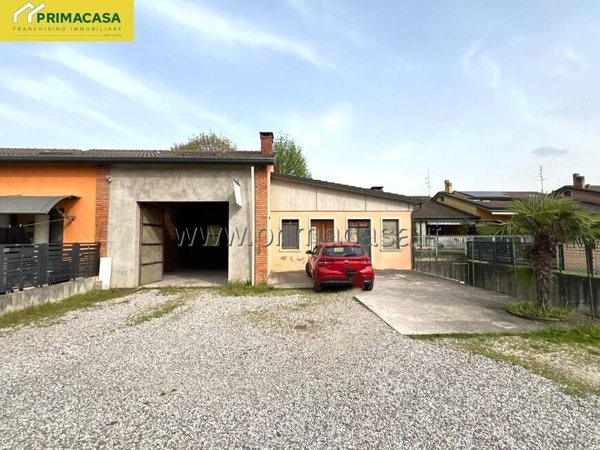 casa indipendente in vendita a Veronella in zona San Gregorio