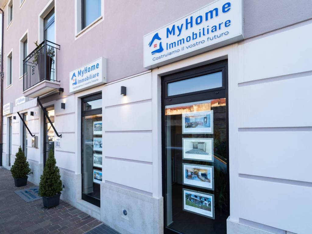 casa indipendente in vendita a Veronella