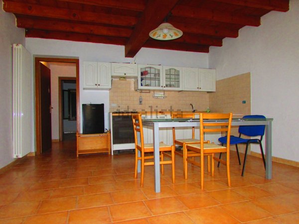 casa indipendente in vendita a Veronella in zona San Gregorio