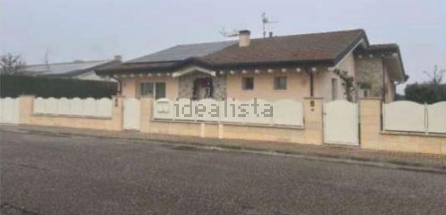 casa indipendente in vendita a Veronella