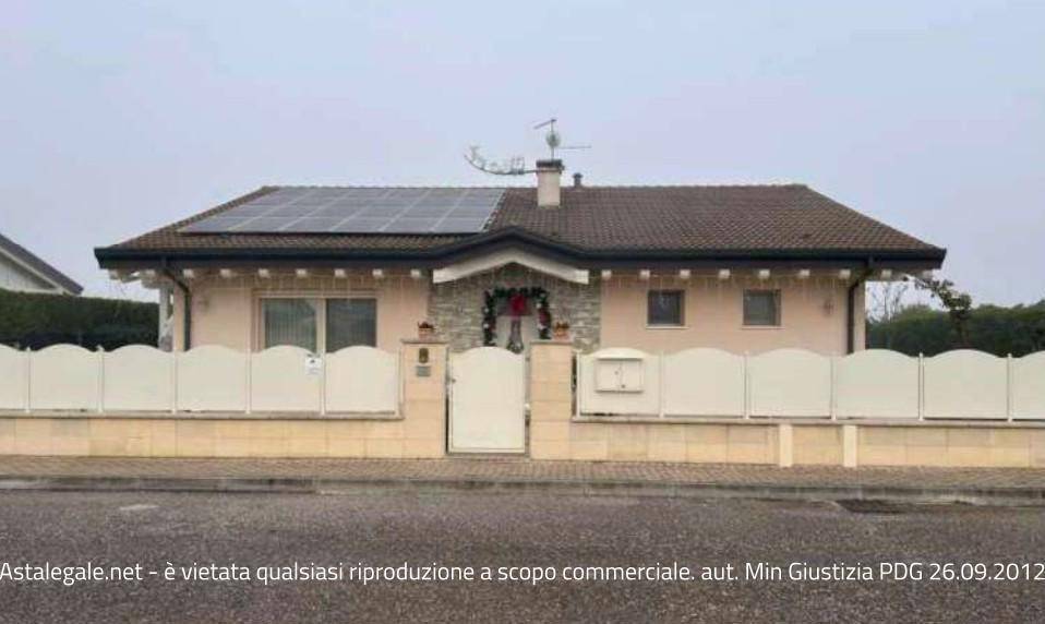 casa indipendente in vendita a Veronella