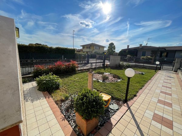 appartamento in vendita a Veronella