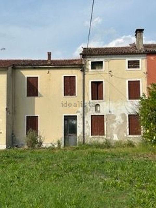 casa indipendente in vendita a Veronella