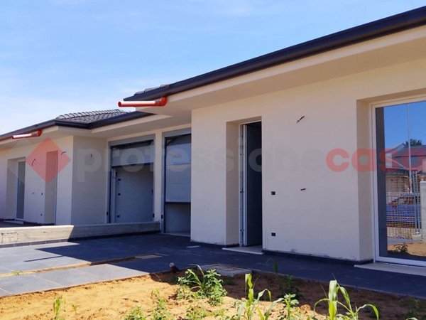 casa indipendente in vendita a Veronella in zona San Gregorio