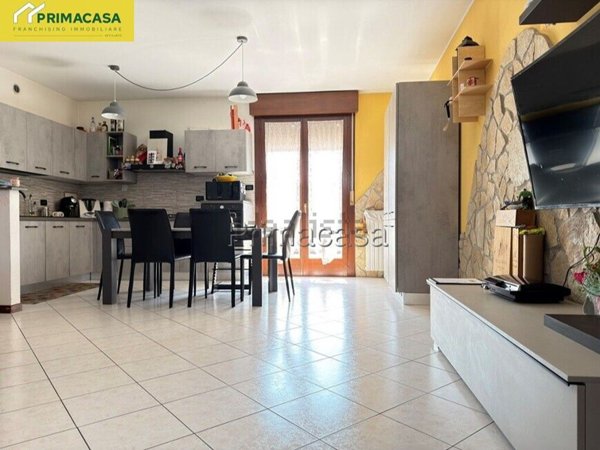 appartamento in vendita a Veronella in zona San Gregorio