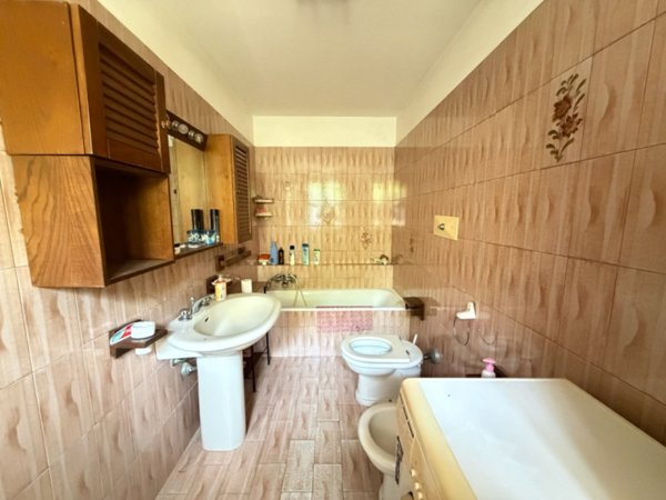 casa semindipendente in vendita a Veronella in zona San Gregorio