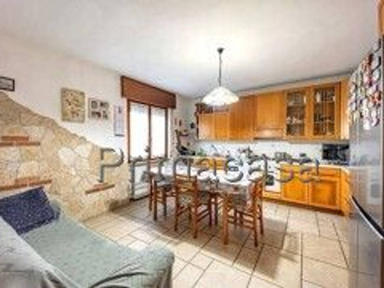 casa indipendente in vendita a Veronella in zona Oppi