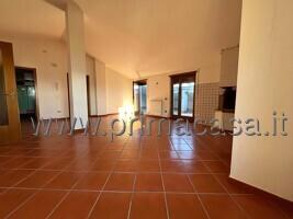 appartamento in vendita a Vestenanova in zona Bolca