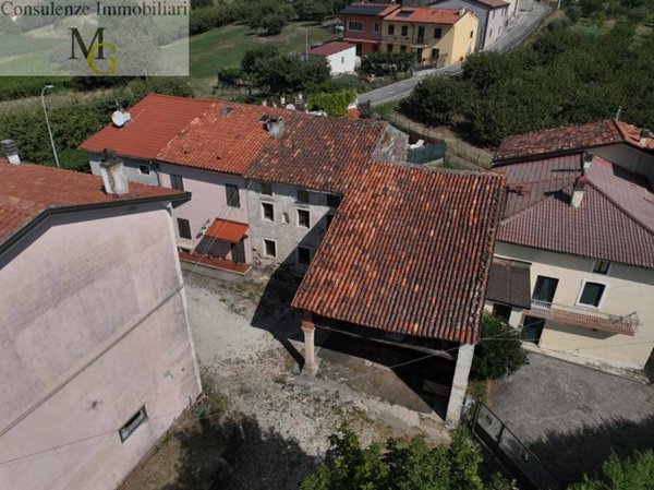 casale in vendita a Vestenanova