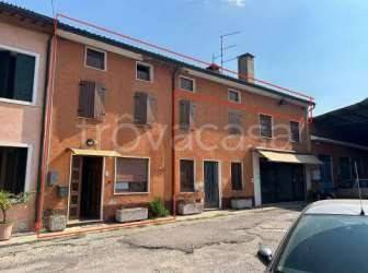 casa indipendente in vendita a Vestenanova in zona Vestenavecchia