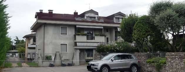 appartamento in vendita a Vigasio in zona Forette