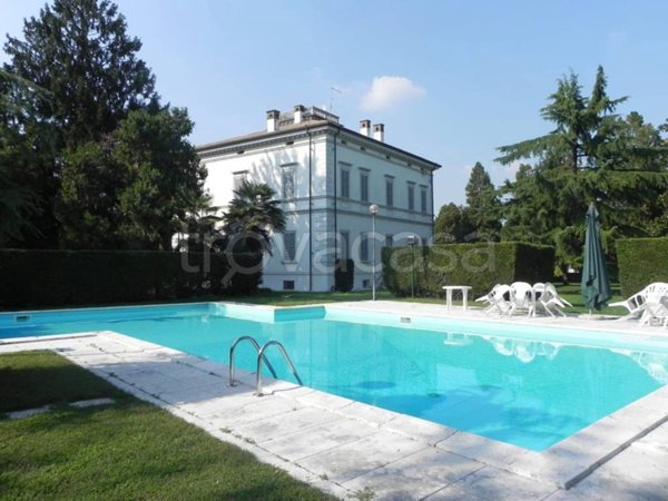 casa indipendente in vendita a Vigasio
