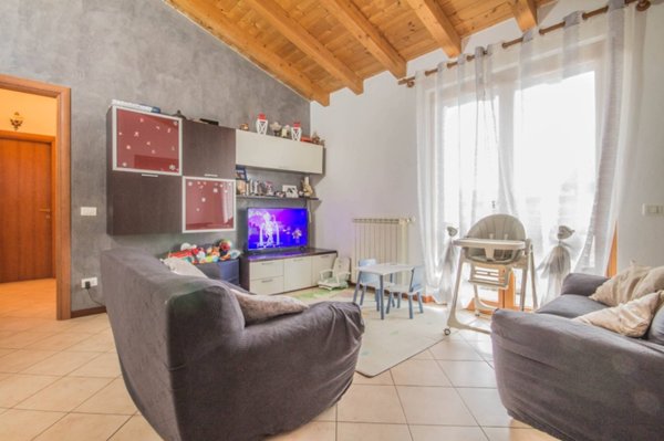 appartamento in vendita a Vigasio in zona Forette