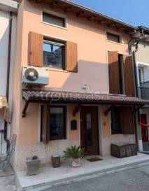 casa indipendente in vendita a Vigasio