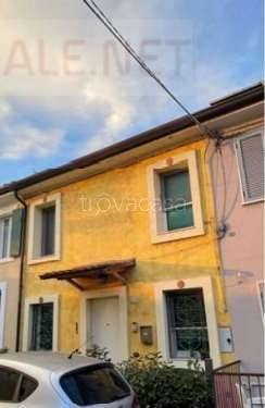 appartamento in vendita a Vigasio in zona Forette