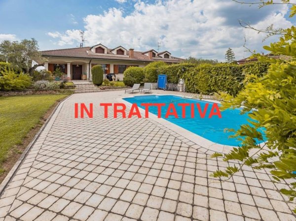 casa indipendente in vendita a Vigasio in zona Forette