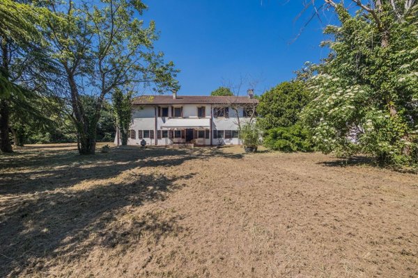 casa indipendente in vendita a Vigasio
